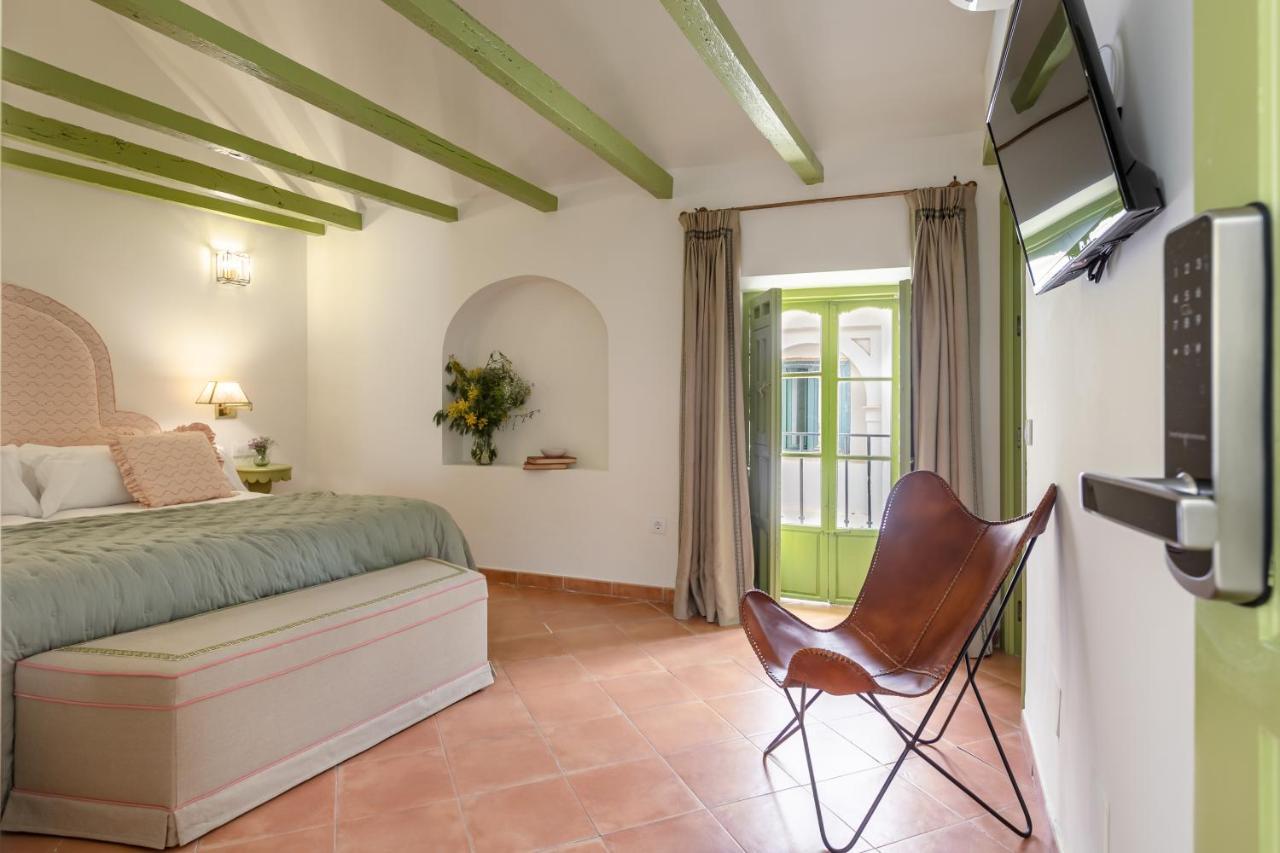 Nuea Giralda Hotel Sevilla Bagian luar foto