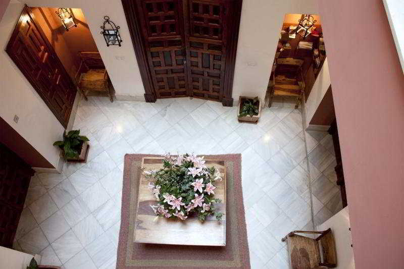 Nuea Giralda Hotel Sevilla Bagian luar foto