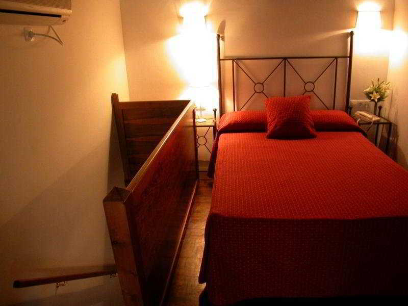 Nuea Giralda Hotel Sevilla Bagian luar foto